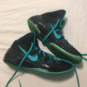 New 2013 Custom Nike iD Hyperdunks (Emerald/Black)
